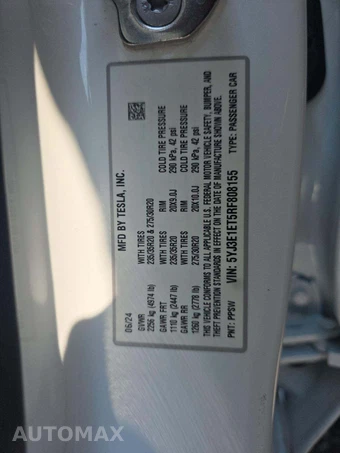 2024 Tesla Model 3 Performance – miniatura 5