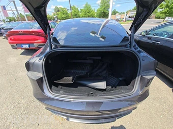 2024 Tesla Model 3 Performance - miniatura 14
