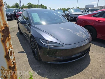 2024 Tesla Model 3 Performance - miniatura 4