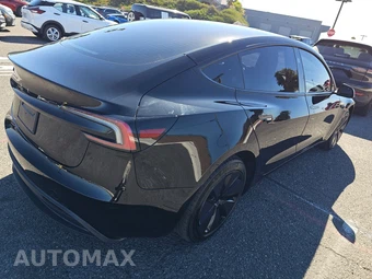 2024 Tesla Model 3 Standard Range - miniatura 4
