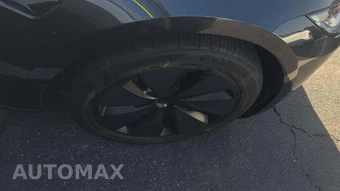 2024 Tesla Model 3 Standard Range - miniatura 30