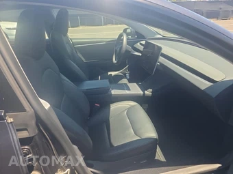 2024 Tesla Model 3 Standard Range - miniatura 8