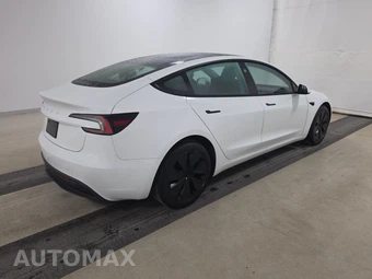 2024 Tesla Model 3 Standard Range - miniatura 4