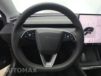 2024 Tesla Model 3 Standard Range - miniatura 10