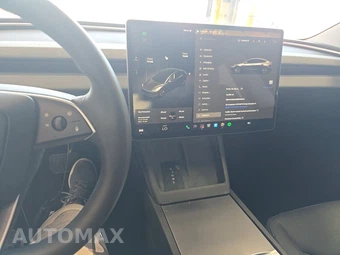 2024 Tesla Model 3 Standard Range - miniatura 11