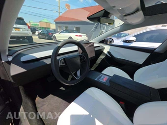 2024 Tesla Model 3 Standard Range - miniatura 10