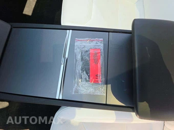 2024 Tesla Model 3 Standard Range - miniatura 8