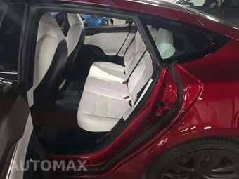 2024 Tesla Model S - miniatura 13