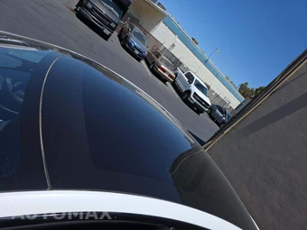2024 Tesla Model S - miniatura 12