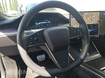 2024 Tesla Model S Plaid - miniatura 10