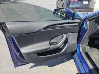2024 Tesla Model S Plaid - miniatura 9
