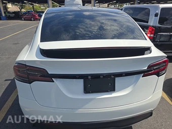 2024 Tesla Model X - miniatura 5
