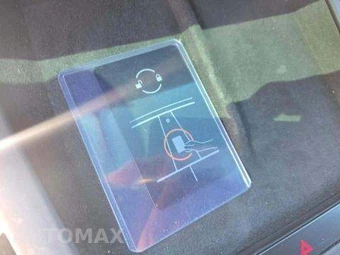 2024 Tesla Model X - miniatura 8