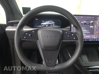 2024 Tesla Model X – miniatura 10