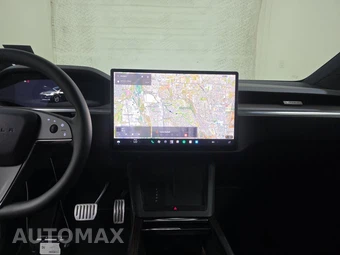 2024 Tesla Model X – miniatura 11