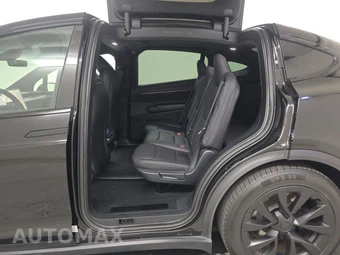2024 Tesla Model X – miniatura 13
