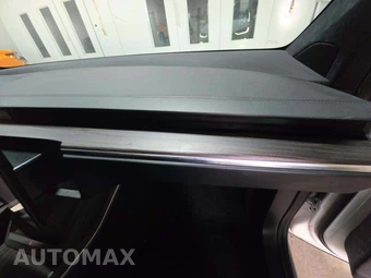 2024 Tesla Model X - miniatura 16