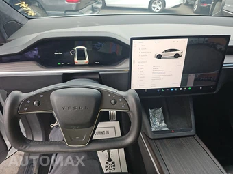 2024 Tesla Model X - miniatura 11