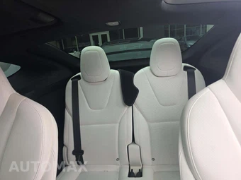 2024 Tesla Model X Plaid - miniatura 14