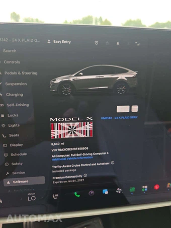2024 Tesla Model X Plaid - miniatura 9