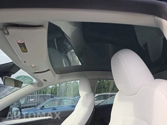 2024 Tesla Model Y Long Range - miniatura 19