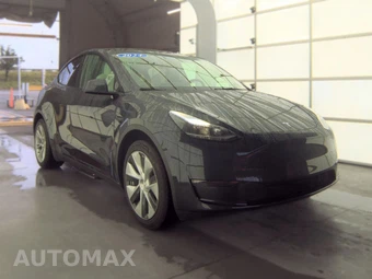 2024 Tesla Model Y Long Range - miniatura 3