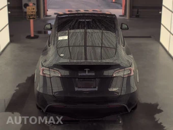 2024 Tesla Model Y Long Range - miniatura 5