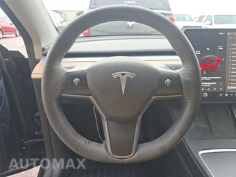 2024 Tesla Model Y Long Range - miniatura 10