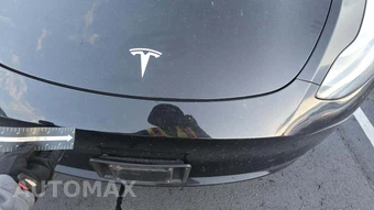 2024 Tesla Model Y Long Range - miniatura 21
