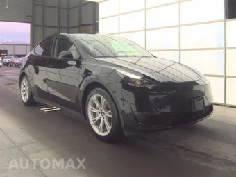 2024 Tesla Model Y Long Range - miniatura 3