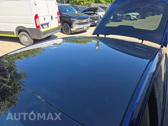 2024 Tesla Model Y Long Range - miniatura 12