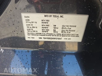 2024 Tesla Model Y Long Range - miniatura 14