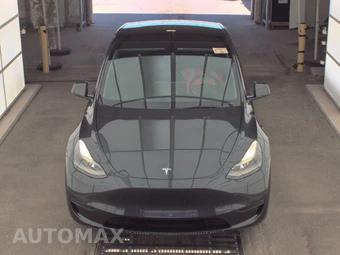 2024 Tesla Model Y Long Range - miniatura 2