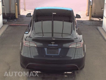 2024 Tesla Model Y Long Range - miniatura 5