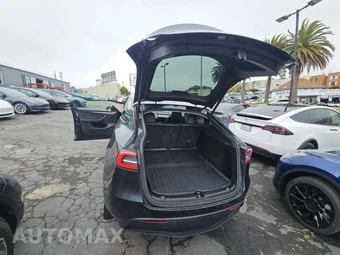 2024 Tesla Model Y Long Range - miniatura 14