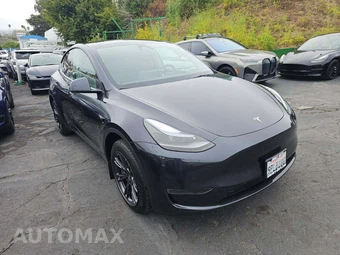 2024 Tesla Model Y Long Range - miniatura 4