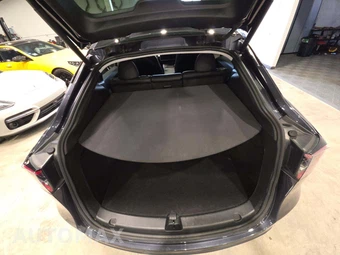 2024 Tesla Model Y Long Range - miniatura 14