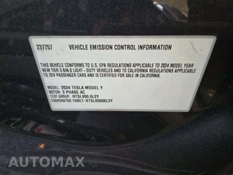 2024 Tesla Model Y Long Range - miniatura 32