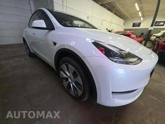 2024 Tesla Model Y Long Range - miniatura 4