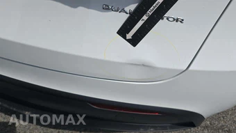 2024 Tesla Model Y Long Range - miniatura 38