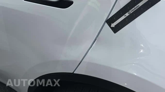 2024 Tesla Model Y Long Range - miniatura 49
