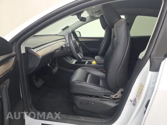 2024 Tesla Model Y Long Range - miniatura 7