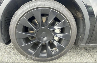 2024 Tesla Model Y Long Range - miniatura 24