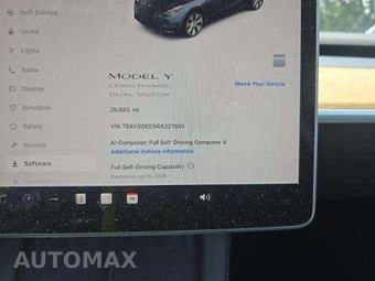2024 Tesla Model Y Long Range - miniatura 9
