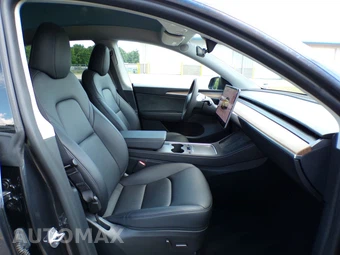 2024 Tesla Model Y Long Range - miniatura 16