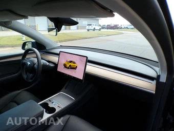 2024 Tesla Model Y Long Range - miniatura 17