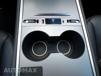 2024 Tesla Model Y Long Range - miniatura 22