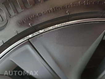 2024 Tesla Model Y Long Range - miniatura 22