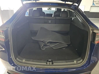 2024 Tesla Model Y Long Range - miniatura 16