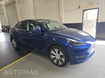 2024 Tesla Model Y Long Range - miniatura 3